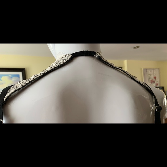 Victoria’s Secret brand creamy white & black laced braletta bustier US size 32C - Picture 12 of 13